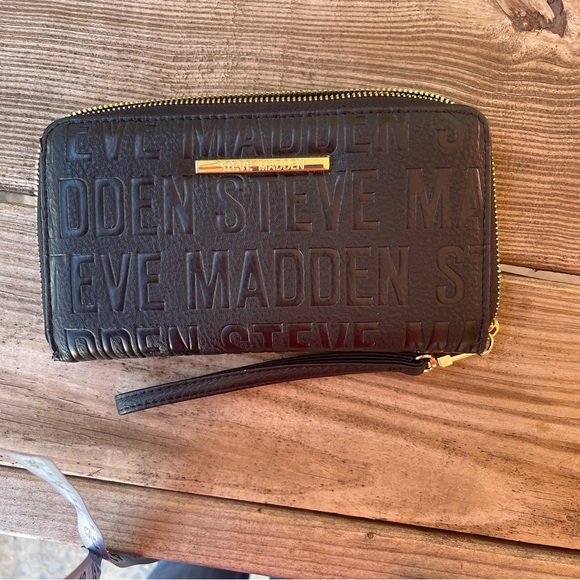 Steve Madden Black Wallet - Picture 6 of 6